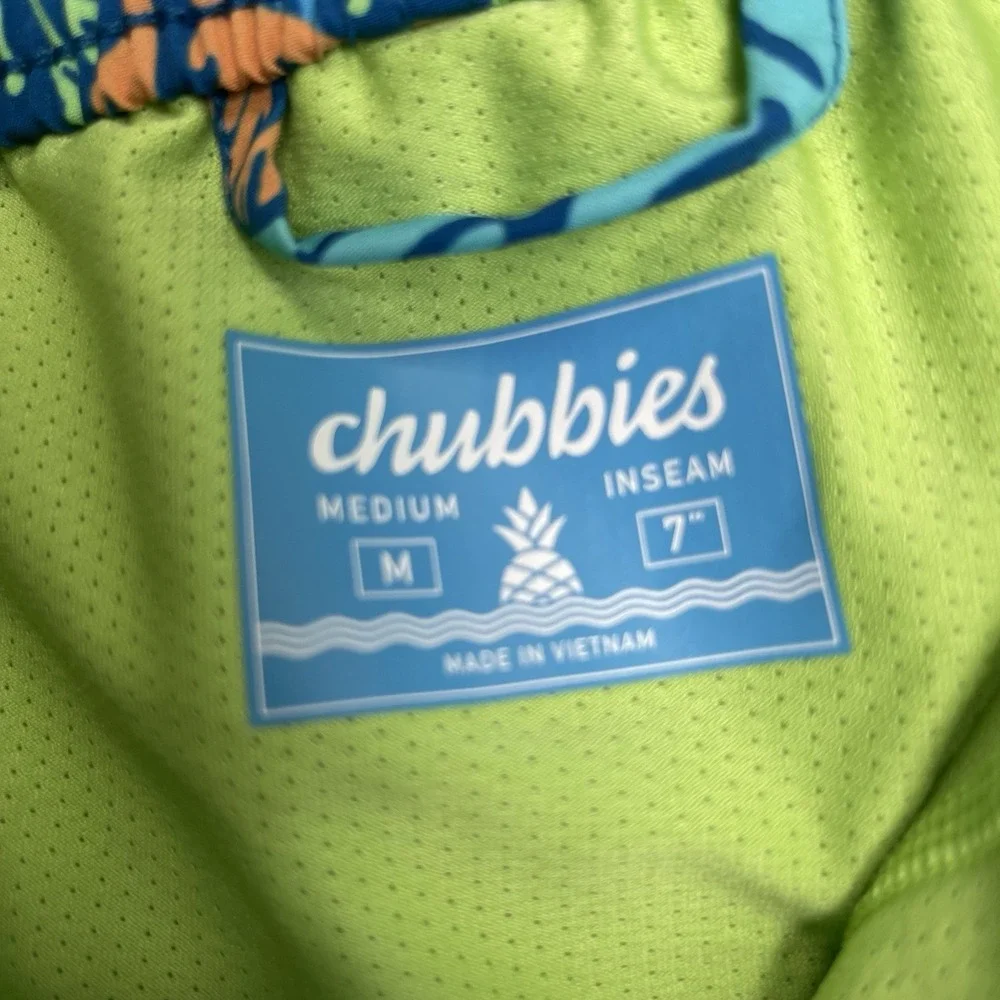 Chubbies Lined Mens Swim Trunks Size Medium Floral Pattern‎